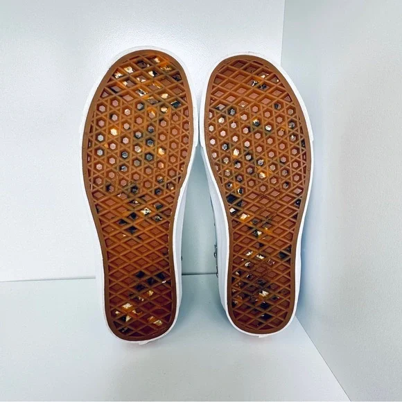 Vans Women’s Sandy Liang High Top Blue and Green Leather Boots Sneakers Size 5.5 - Picture 9 of 11